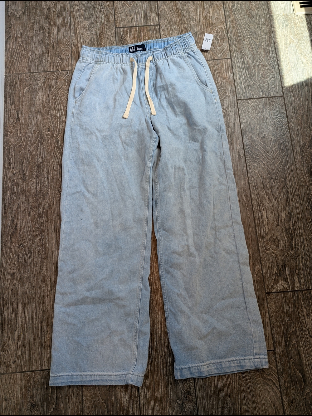 GAP High Rise Wide Leg Pull On Jeans Medium Elastic Waist NWT Light Wash Easy
